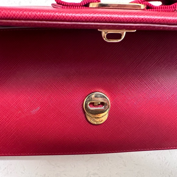Brand New Buckle Detail Red Camy Ferragamo Clutch - Picture 7 of 8